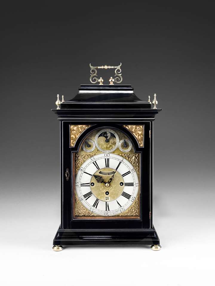BRACKET CLOCK